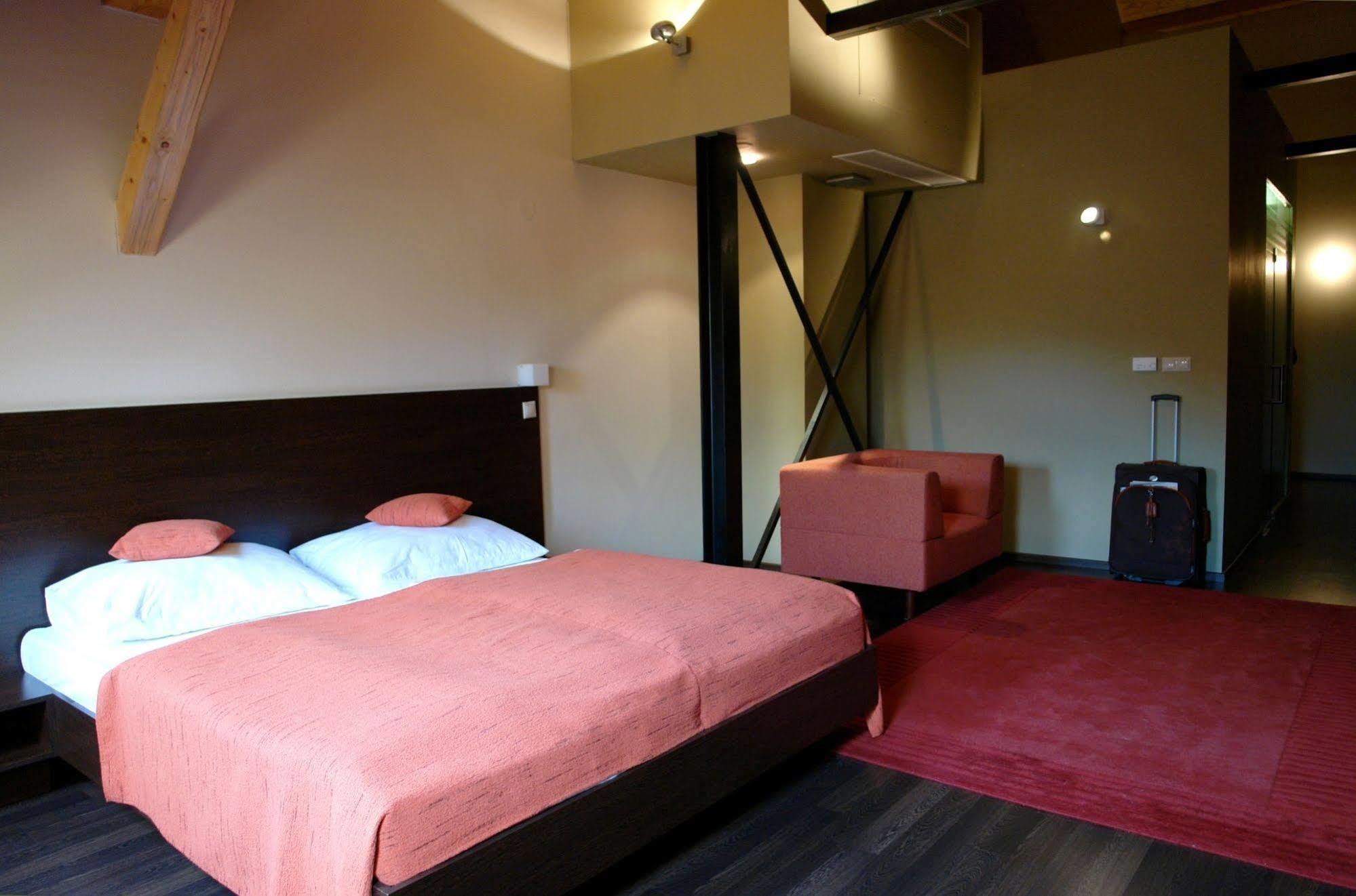 Boutique Hotel Zlaty Dukat Košice Exterior foto